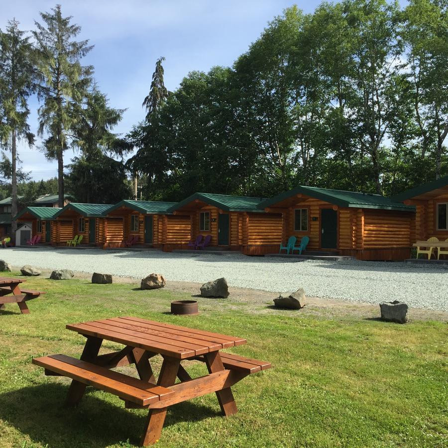 Port Hardy Cabins エクステリア 写真
