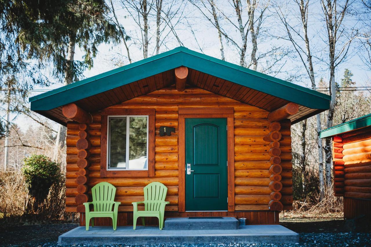 Port Hardy Cabins エクステリア 写真